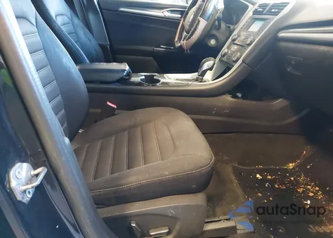 2015 Ford Fusion Se z USA, uszkodzony, nr VIN 3FA6P0H78FR265142